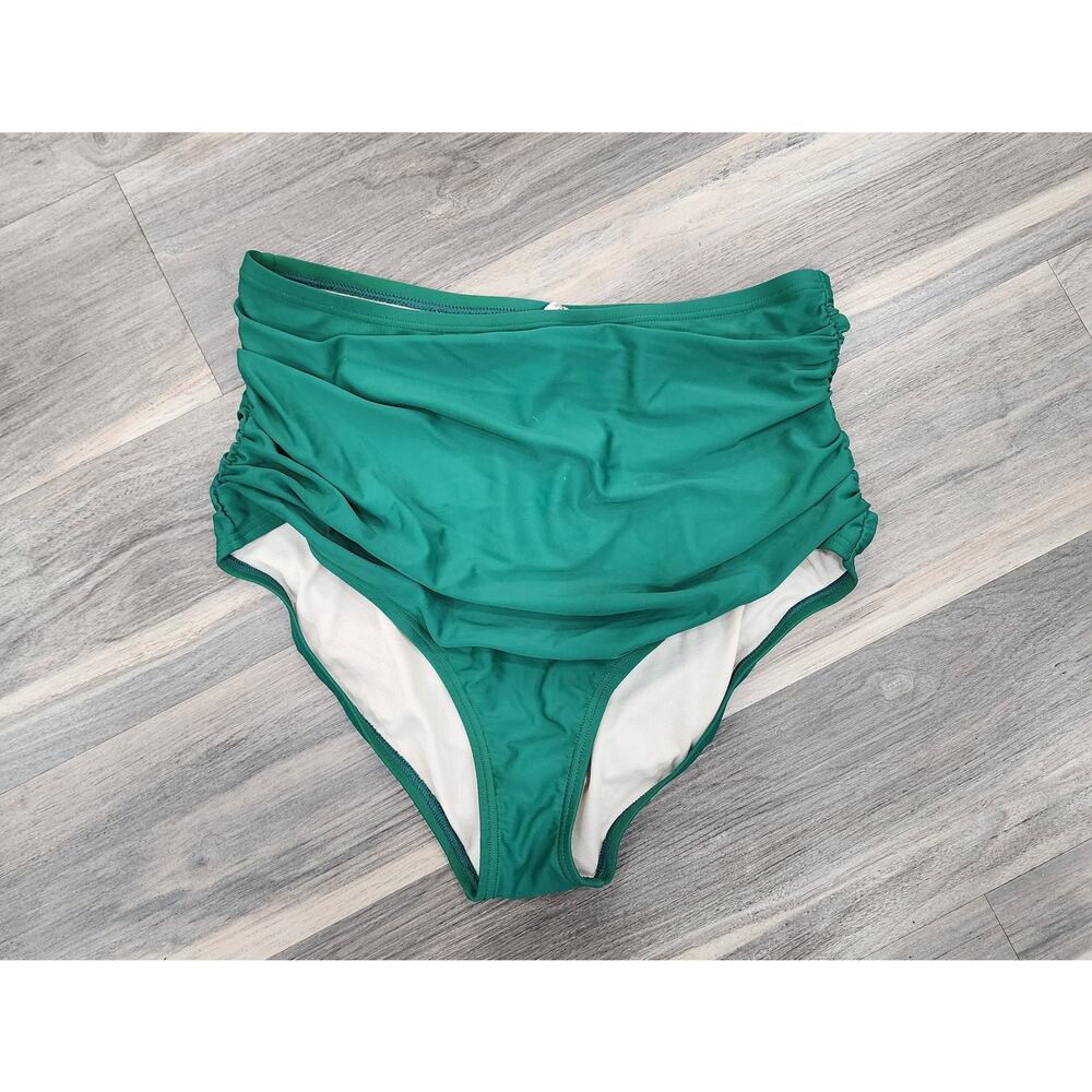 Ruched, high waisted, full coverage bikini bottom size L